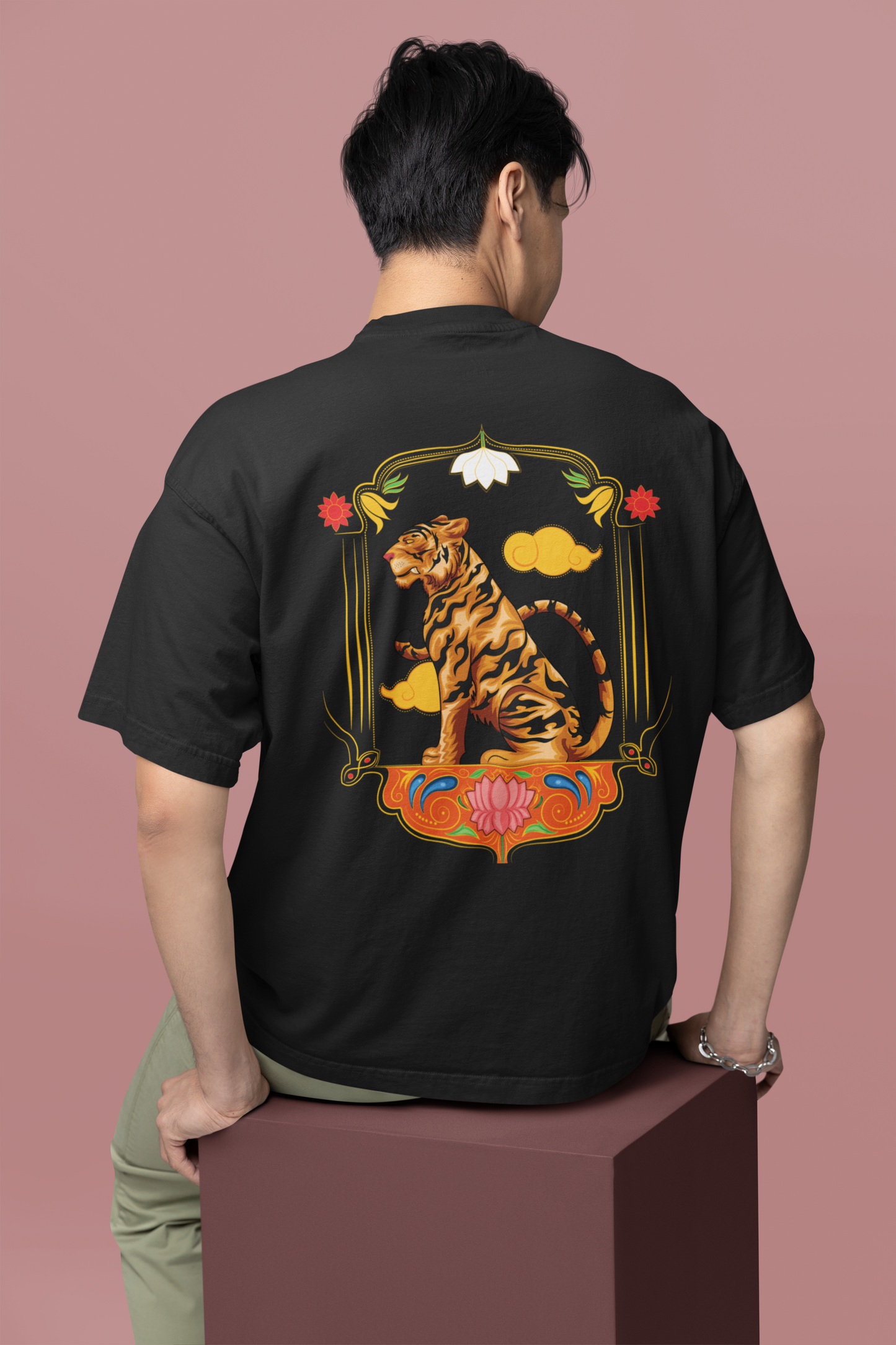Oversized T-Shirt: Royal Tiger Truck Art