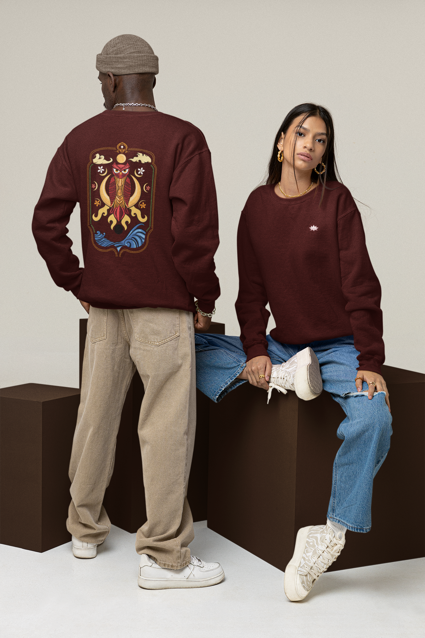 Oversized Sweatshirt: Mystic Owl